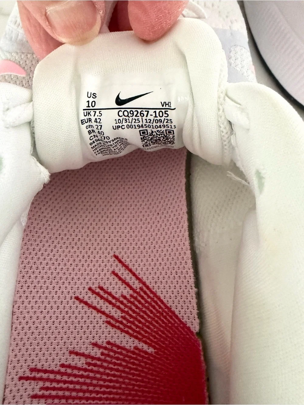 Nike size 10 Women’s Nike Zoom Span 3 Shoes For White/Pink New no tag.